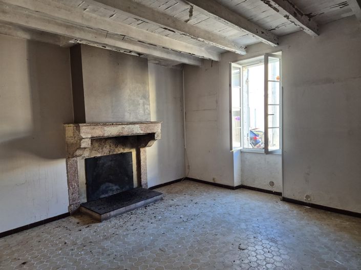 Image No.4-2 Bed House for sale