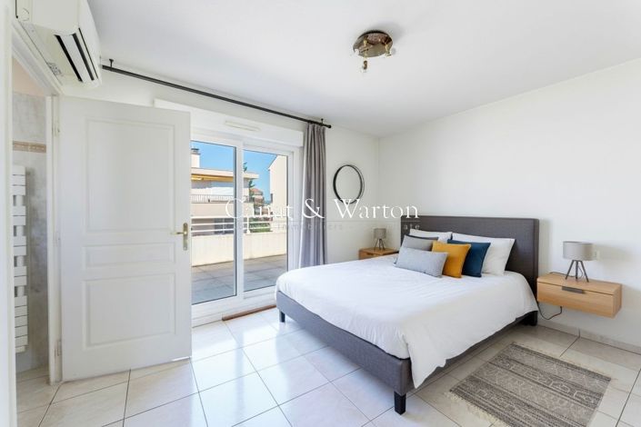 Image No.2-Appartement de 3 chambres à vendre à Saint-Raphael