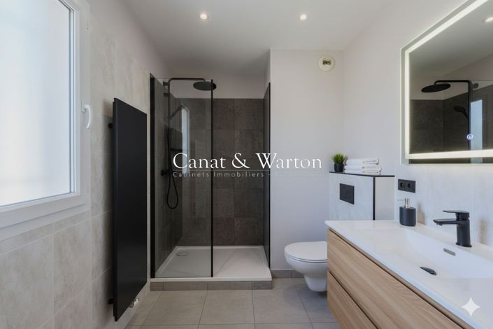 Image No.3-Appartement de 3 chambres à vendre à Saint-Raphael