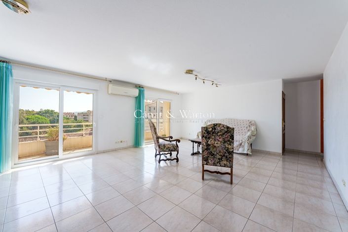 Image No.5-Appartement de 3 chambres à vendre à Saint-Raphael