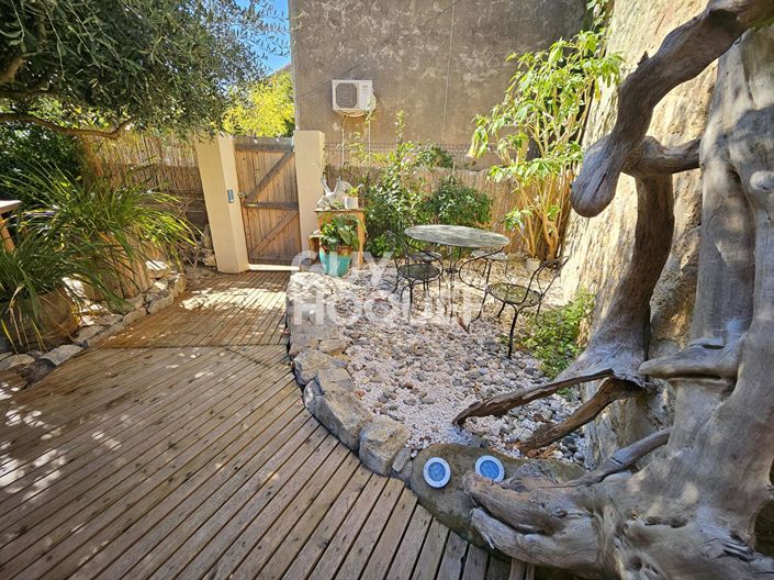 Image No.10-3 Bed House for sale