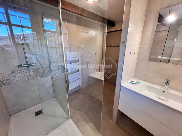 Image No.5-Maison de 2 chambres à vendre à Aiguèze