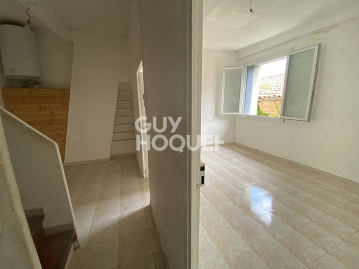 Image No.6-2 Bed House for sale