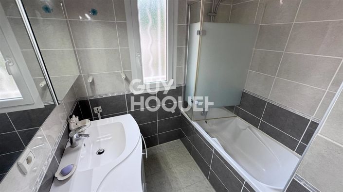 Image No.13-3 Bed House for sale