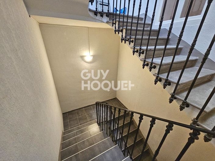 Image No.15-5 Bed House for sale