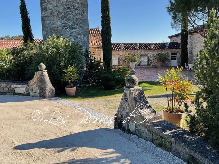 Image No.40-Propriété de 9 chambres à vendre à Agen