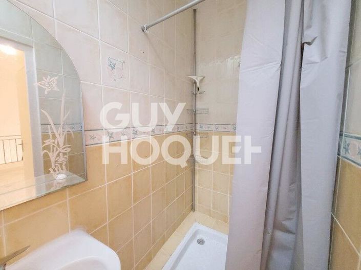 Image No.11-3 Bed House for sale