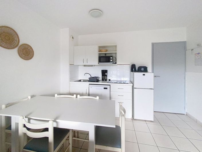 Image No.13-2 Bed Apartment for sale