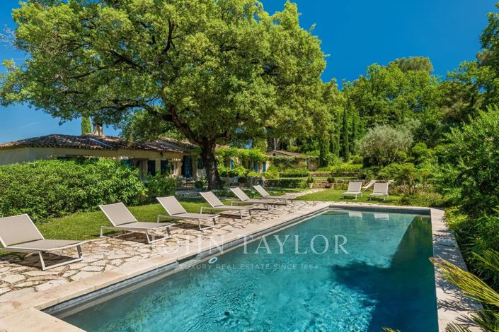 Image No.3-5 Bed House for sale