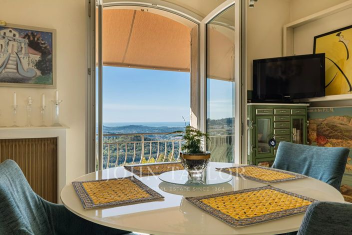 Image No.17-3 Bed House for sale