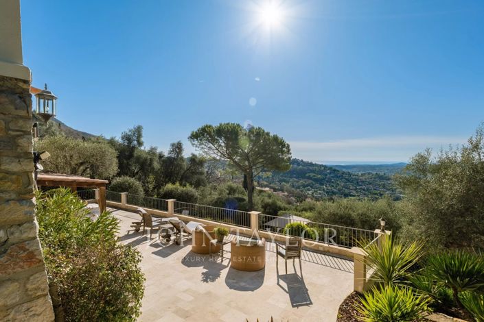 Image No.6-3 Bed House for sale