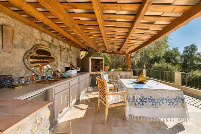 Image No.9-3 Bed House for sale