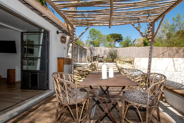 Image No.14-2 Bed House for sale