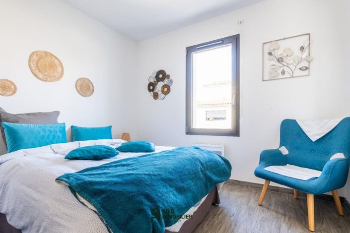 Image No.10-3 Bed House for sale