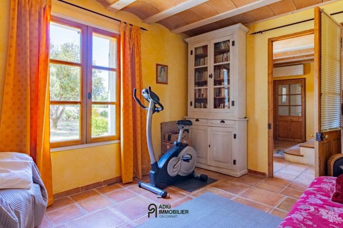 Image No.17-5 Bed House for sale