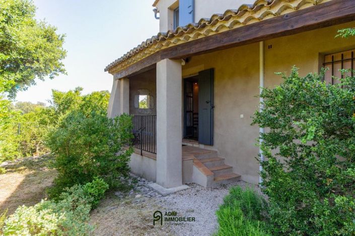 Image No.19-5 Bed House for sale