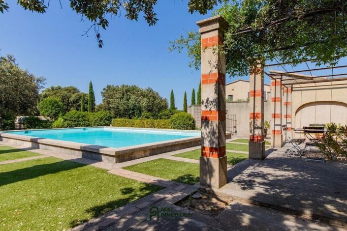 Image No.5-5 Bed House for sale