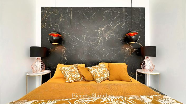 Image No.8-5 Bed House for sale