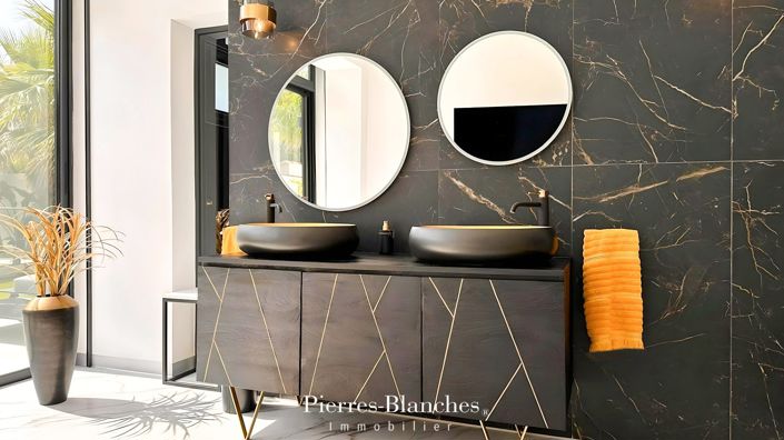 Image No.9-5 Bed House for sale