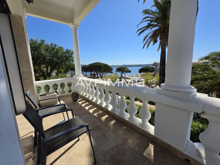 Image No.2-5 Bed House for sale