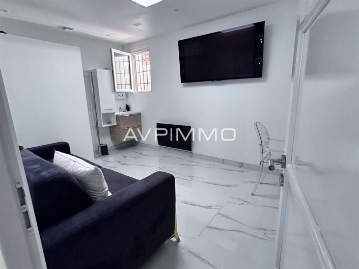 Image No.13-5 Bed House for sale