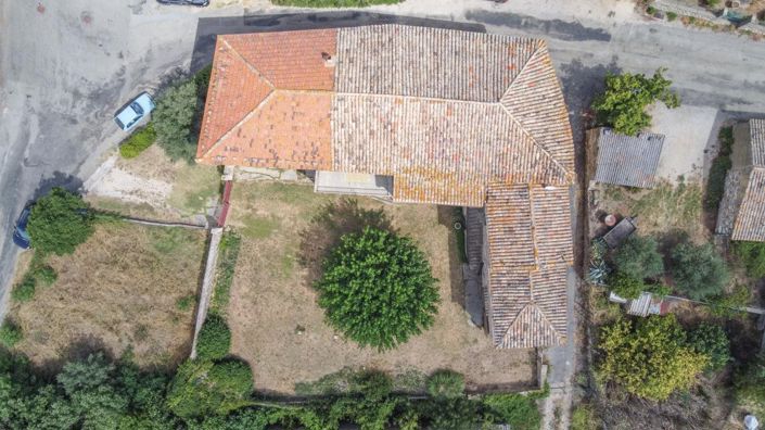 Image No.2-Maison de 4 chambres à vendre à Uzès