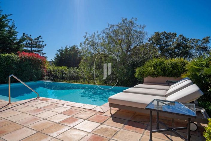 Image No.14-3 Bed House for sale