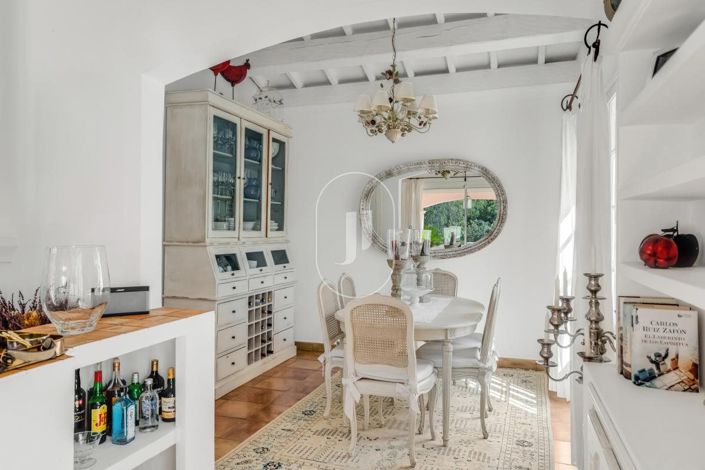 Image No.6-3 Bed House for sale