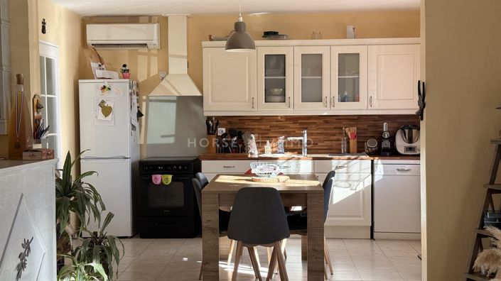 Image No.5-4 Bed House for sale