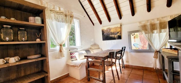 Image No.6-15 Bed House for sale