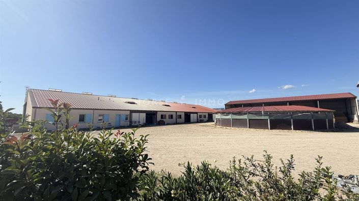 Image No.3-3 Bed House for sale