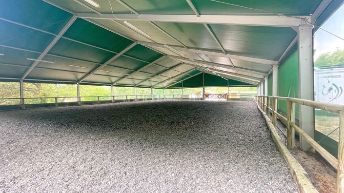 Image No.4-4 Bed Property for sale