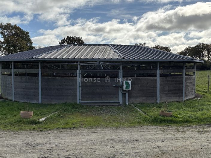 Image No.5-5 Bed House for sale