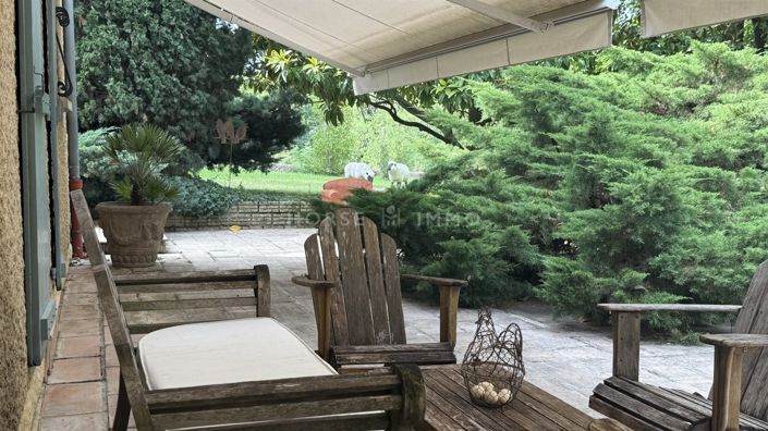 Image No.10-5 Bed House for sale