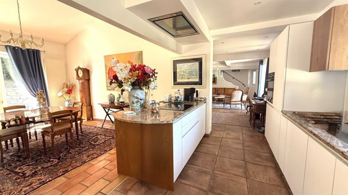 Image No.7-3 Bed House for sale