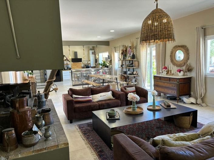 Image No.5-4 Bed House for sale