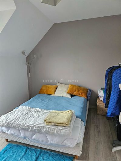 Image No.16-4 Bed House for sale