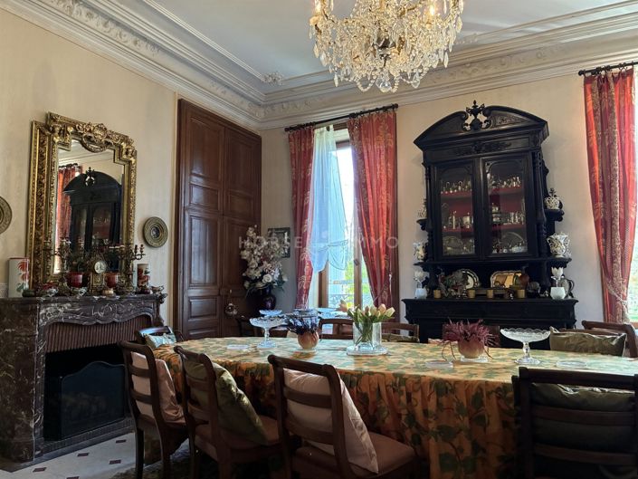 Image No.3-6 Bed Property for sale