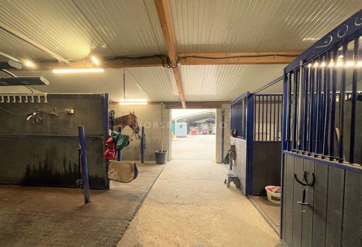 Image No.12-8 Bed House for sale