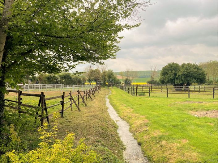 Image No.14-8 Bed House for sale