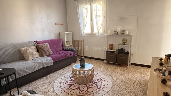 Image No.11-3 Bed House for sale