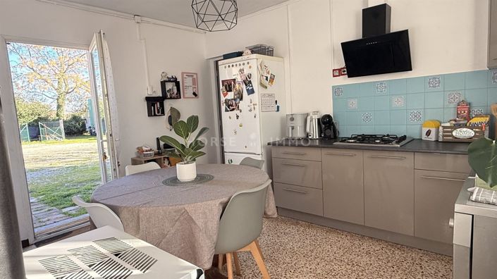 Image No.9-3 Bed House for sale