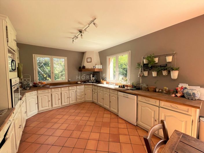 Image No.7-Maison de 4 chambres à vendre à Versailles