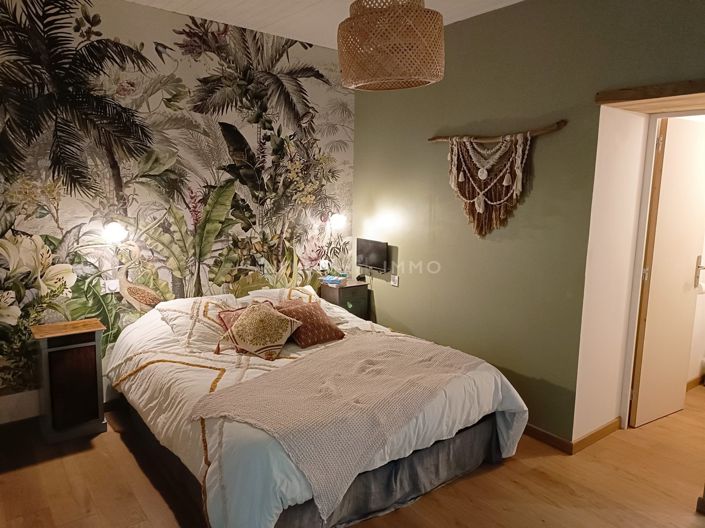 Image No.12-5 Bed House for sale