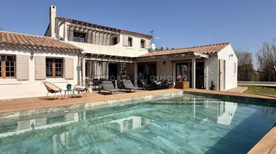 1 - Arles, Maison