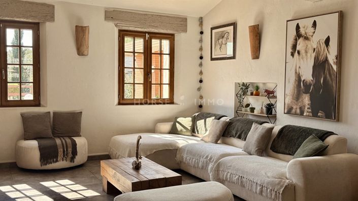 Image No.2-3 Bed House for sale