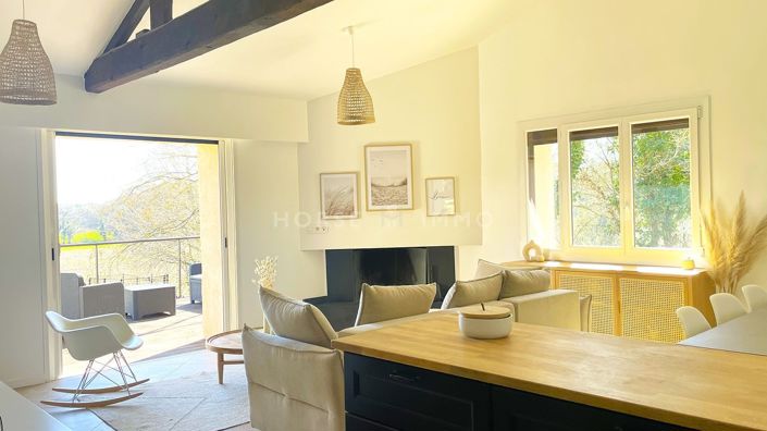 Image No.3-5 Bed Property for sale