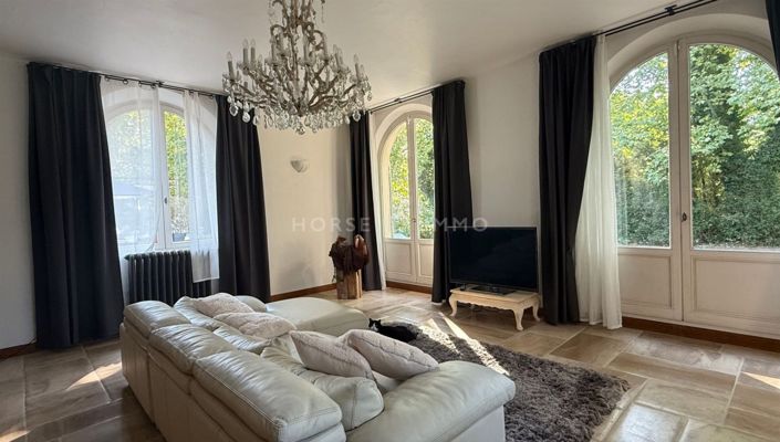 Image No.2-7 Bed House for sale