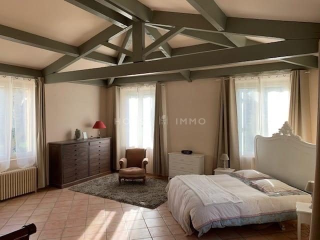 Image No.4-7 Bed House for sale