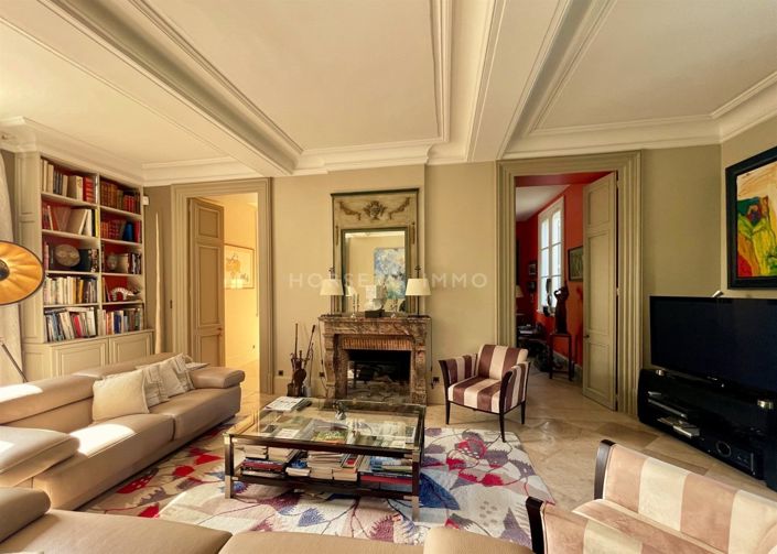 Image No.12-6 Bed House for sale